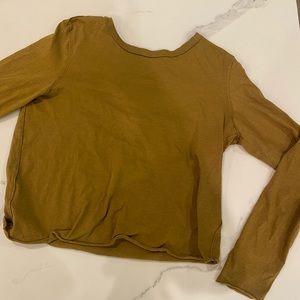 M anthropologie long sleeve t-shirt
